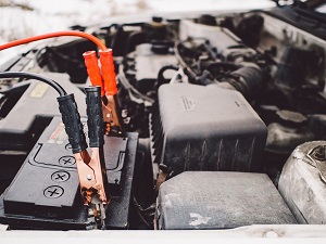 Battery connectors